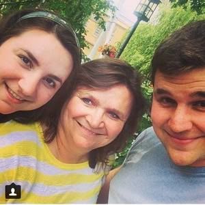 Meet your Posher, Carol